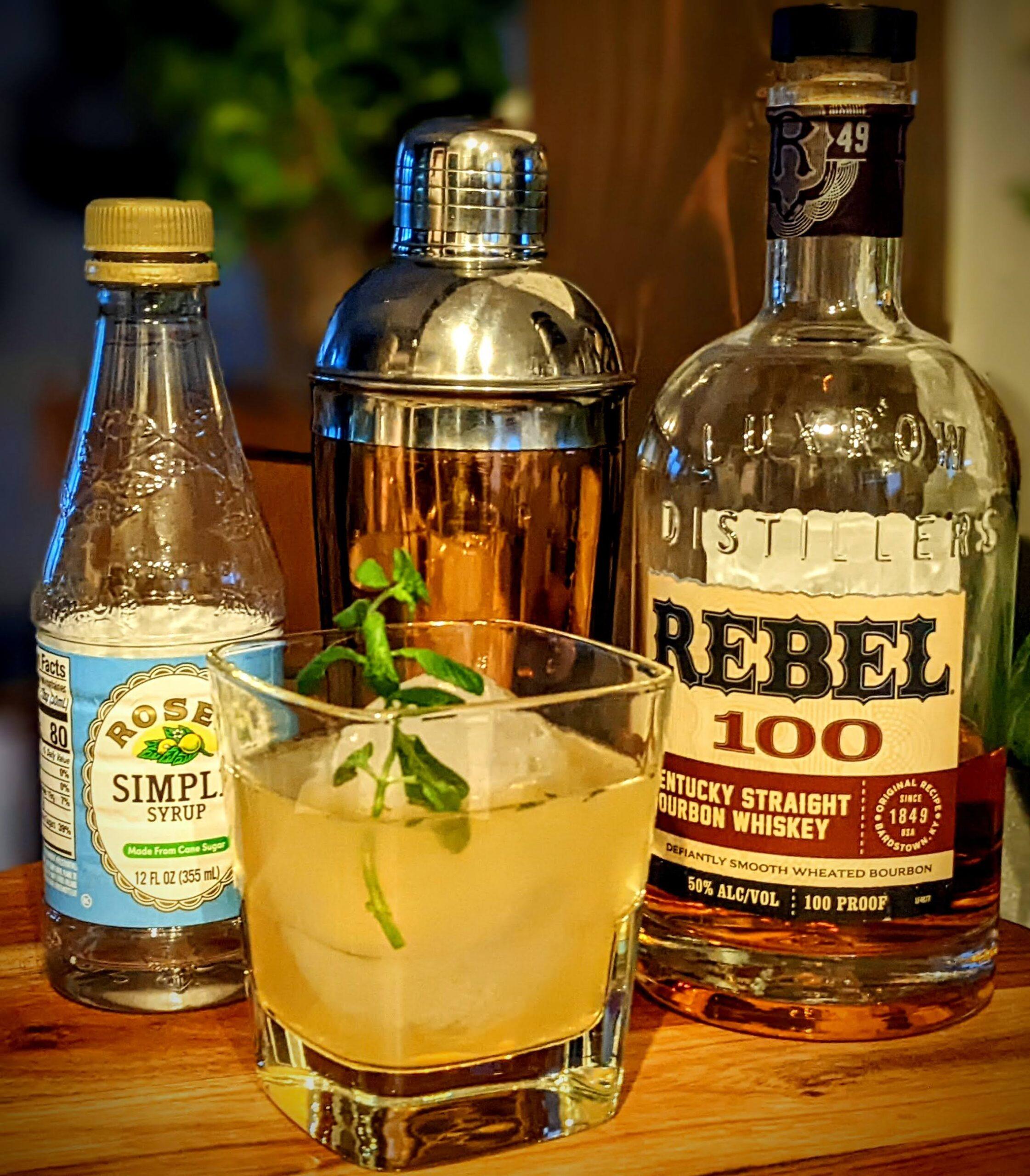 Mix it Up Monday Whiskey Mint Lemonade Wilderness Whiskey Women
